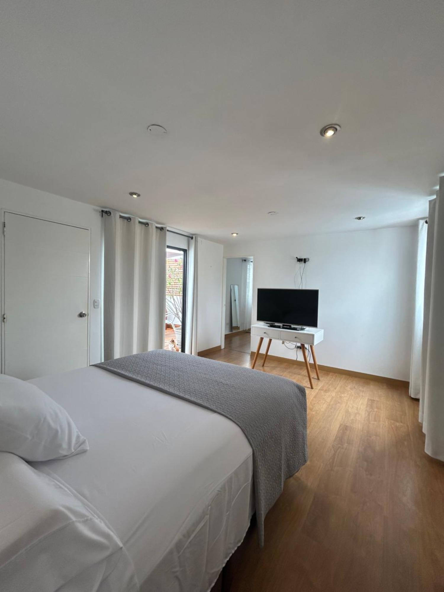 Mar Private Rooms Лима Экстерьер фото
